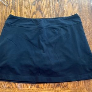 Athleta skort——-NOT skirt
